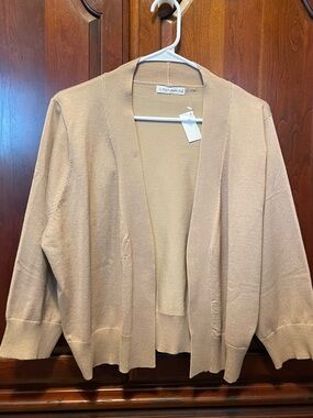 JJ perfection NWT Tan open front sweater Shrug  w cuffs Plus size 2XL